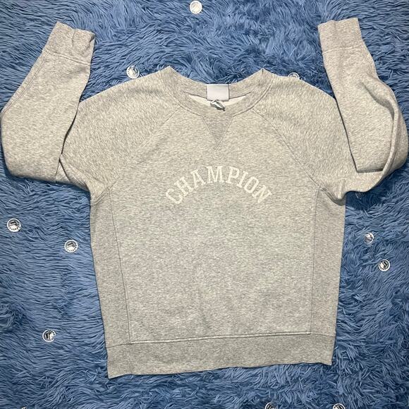 Champion Crewneck Pullover Sweater Size Medium Women’s Gray Logo Casual - Picture 3 of 11